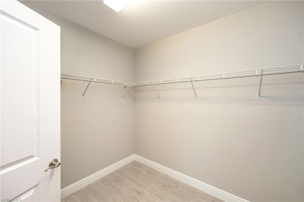 CARRIAGE HOMES AT LIVINGSTON LAKES - Residential