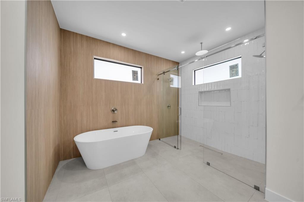 BURNT STORE LAKES - Residential