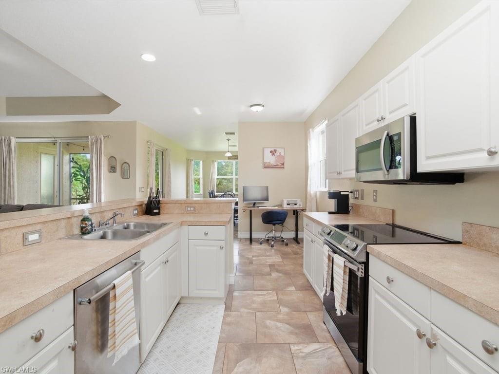 STONEYBROOK - Residential