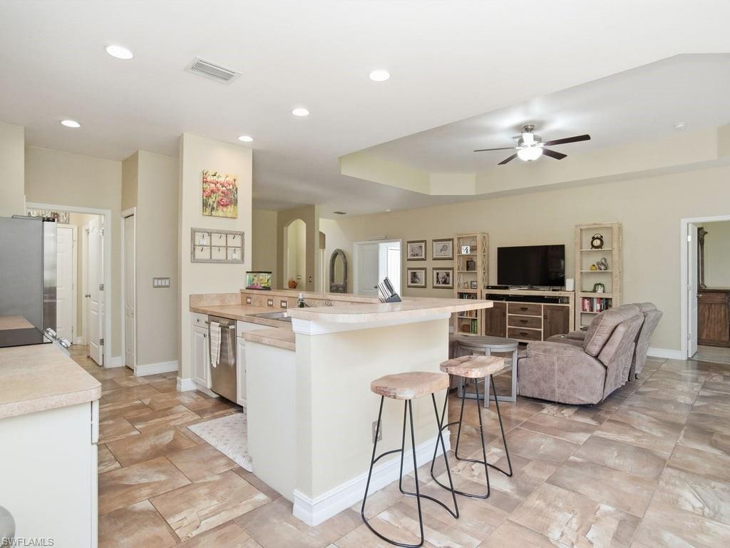 STONEYBROOK - Residential