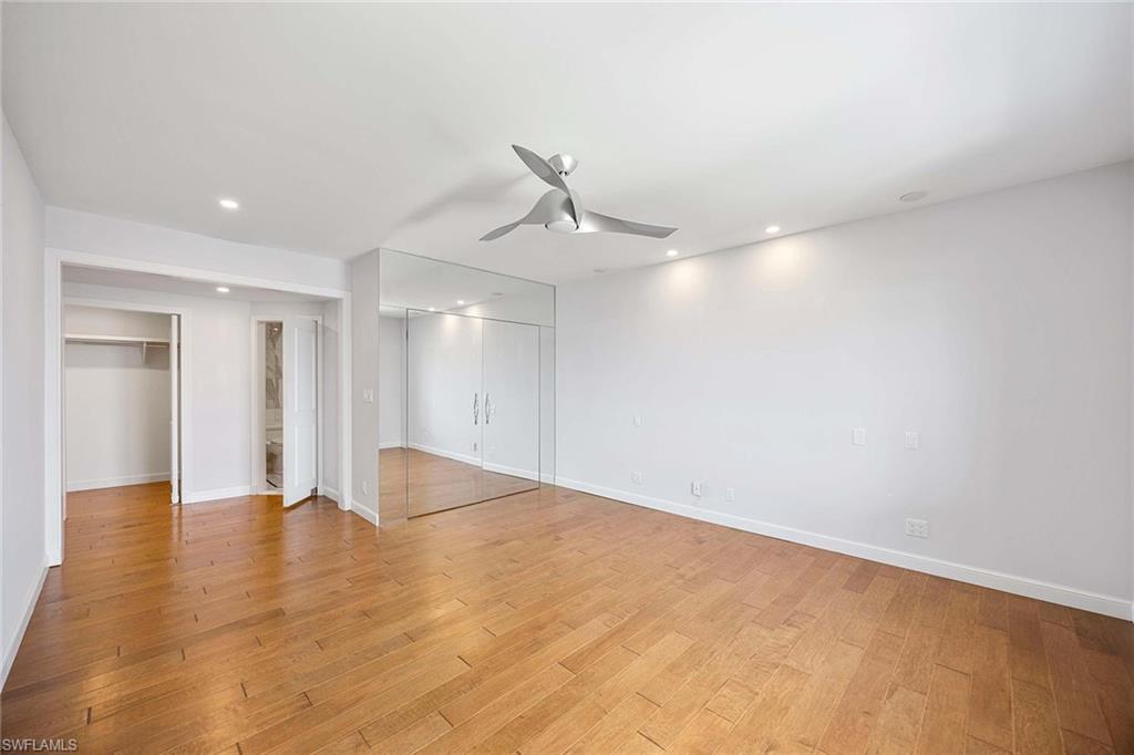 BAY TERRACE - Residential