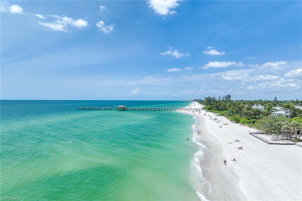 BAY TERRACE - Residential