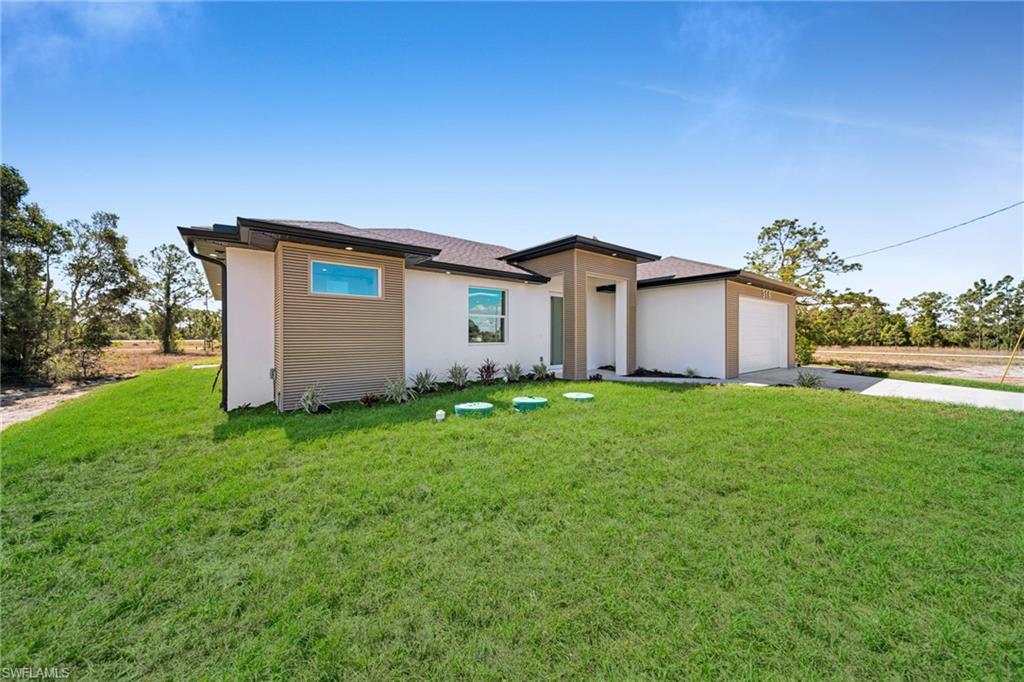 LEHIGH ACRES - Residential