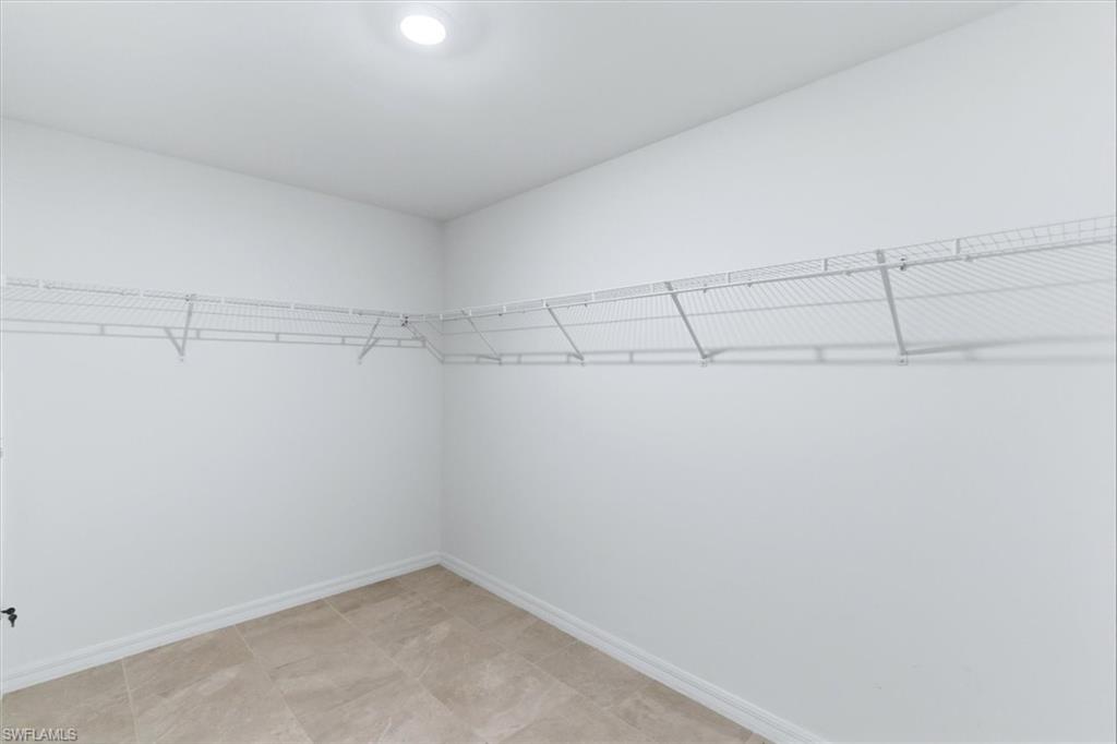 OAK VIEW - Residential