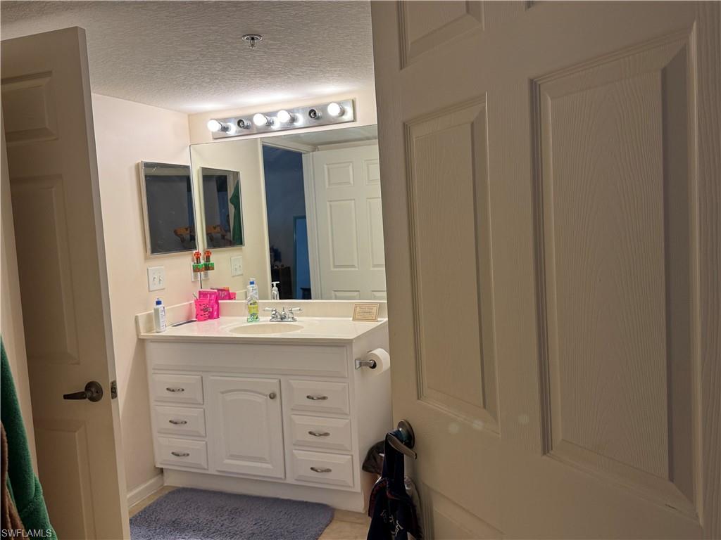 THE RESIDENCE - Residential