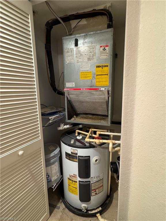 THE RESIDENCE - Residential