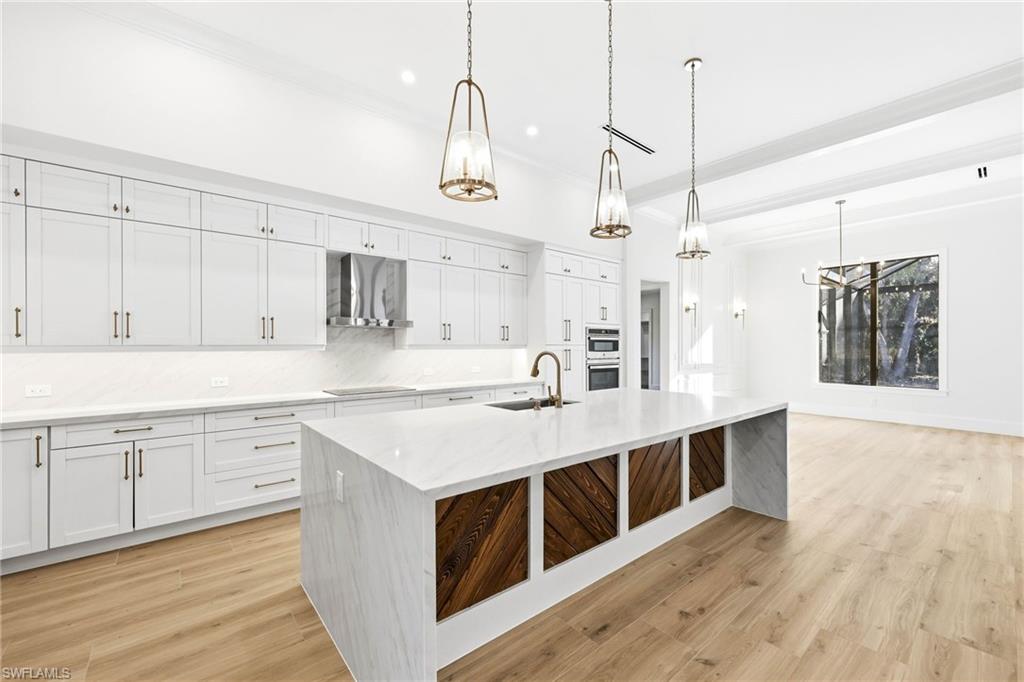 GOLDEN GATE ESTATES - Residential