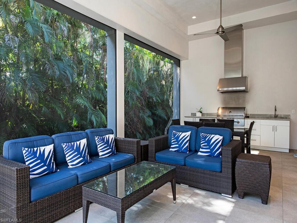 HEMINGWAY PLACE - Residential