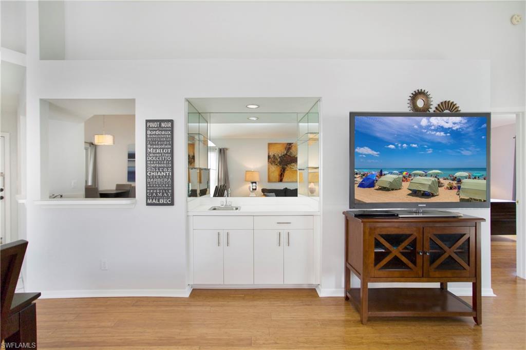 FAIRWAYS - Residential