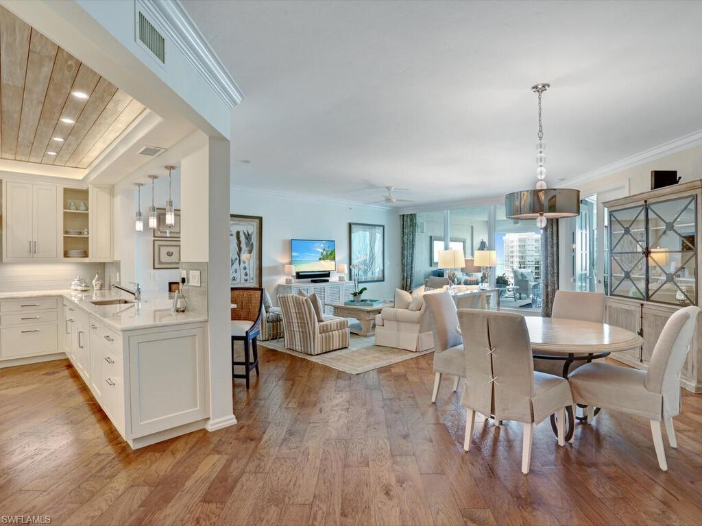 BAYPOINTE AT NAPLES CAY - Residential