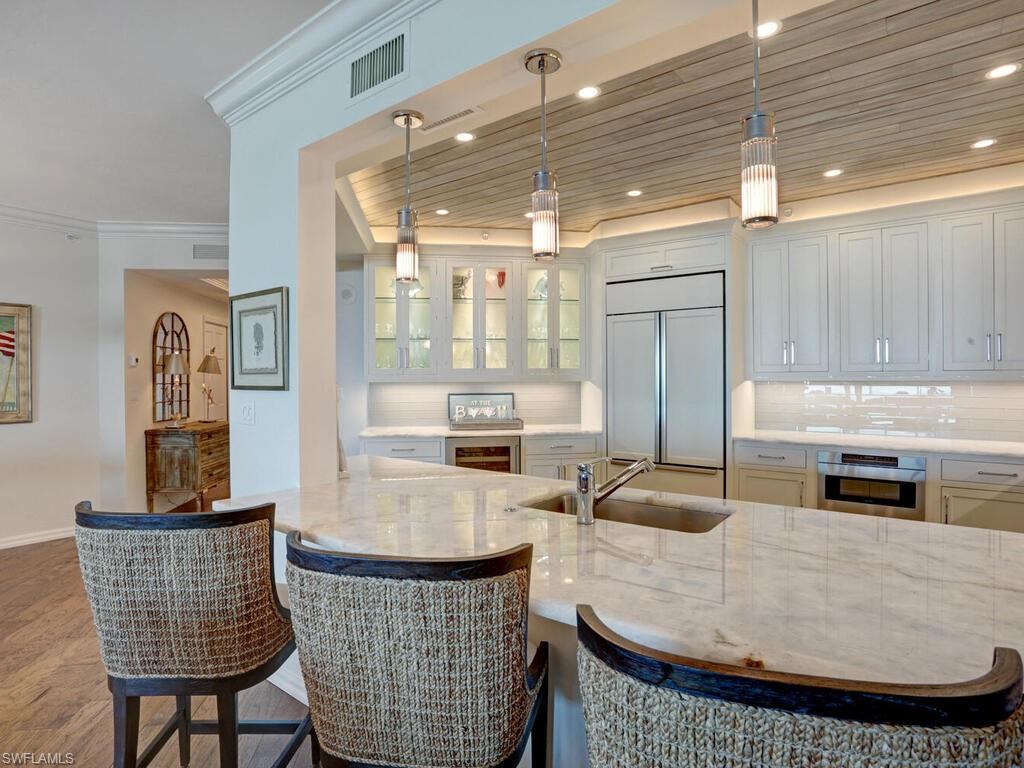 BAYPOINTE AT NAPLES CAY - Residential