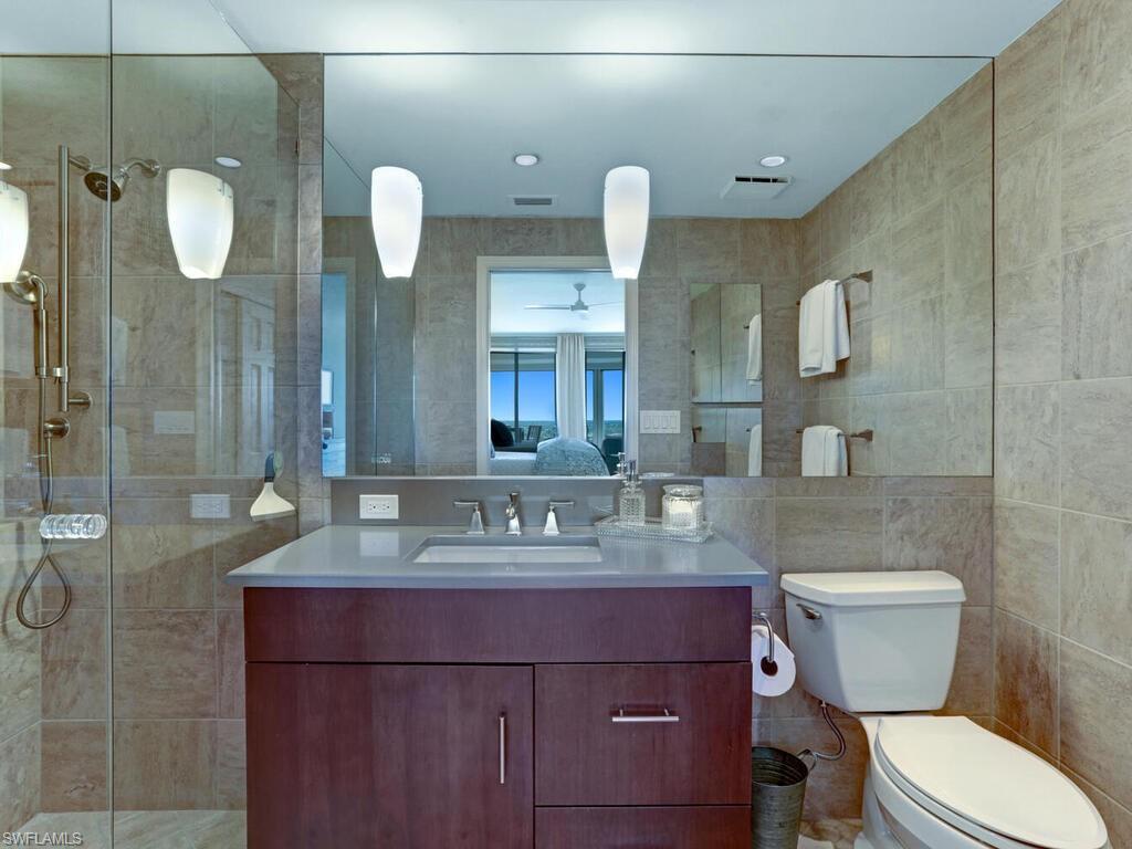 BAYPOINTE AT NAPLES CAY - Residential