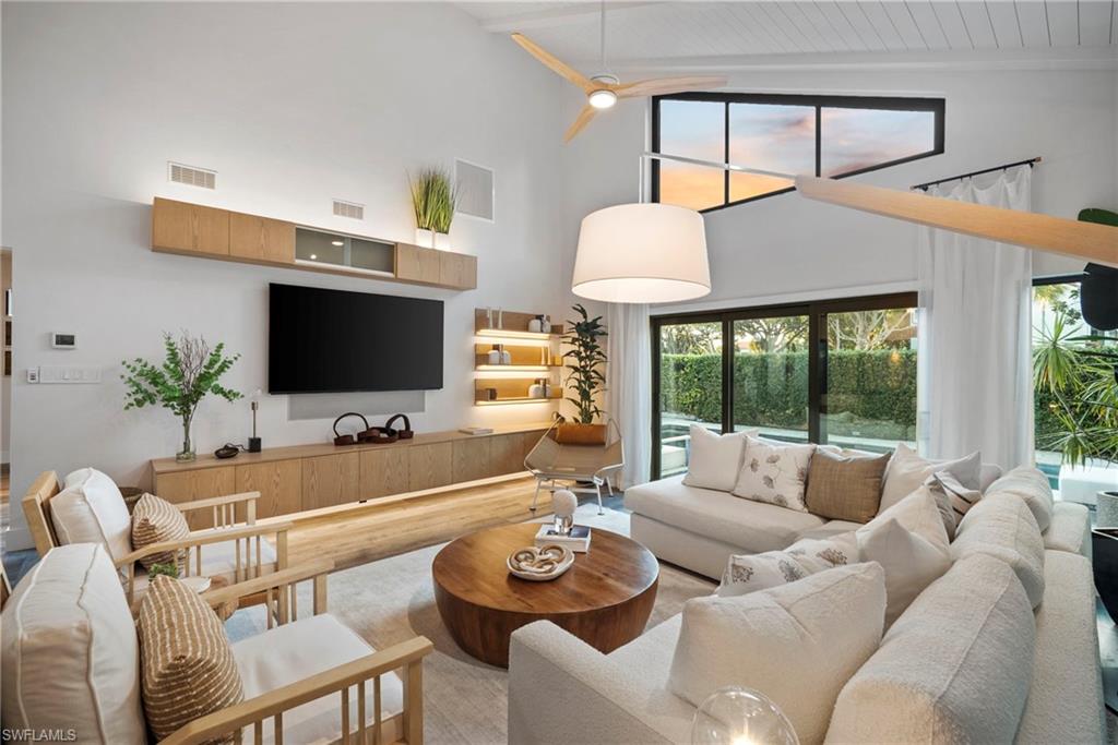 TIERRA MAR - Residential Lease