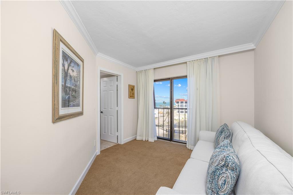 POINTE SANTO DE SANIBEL CONDO - Residential