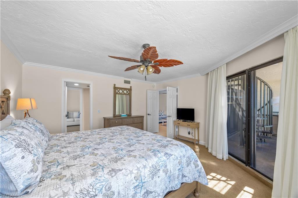 POINTE SANTO DE SANIBEL CONDO - Residential