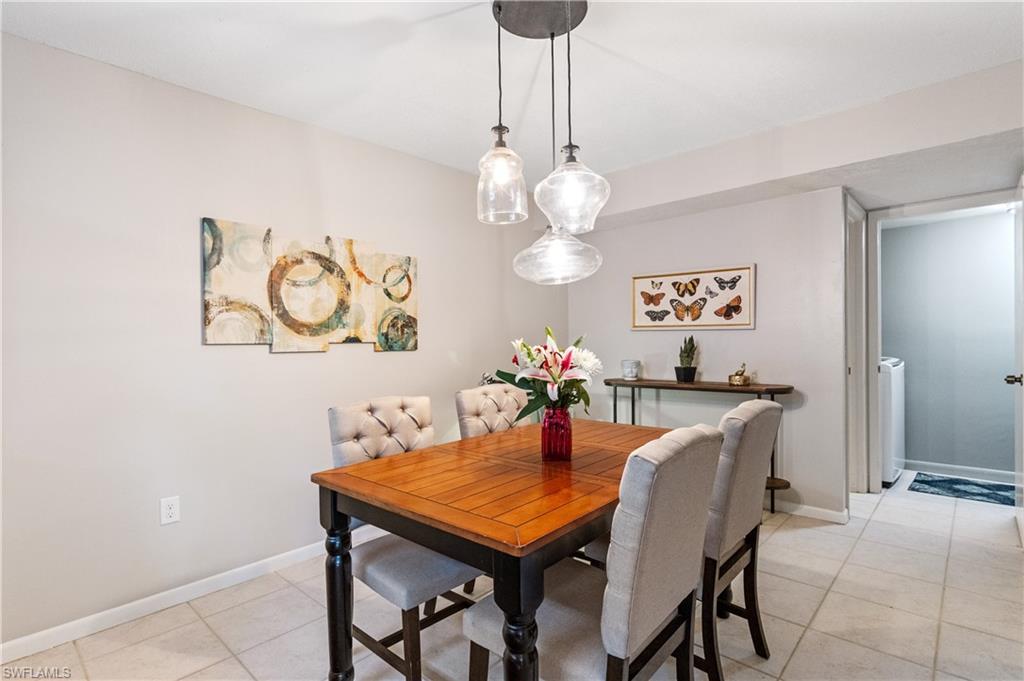 VILLAGE OF CEDARBEND - Residential