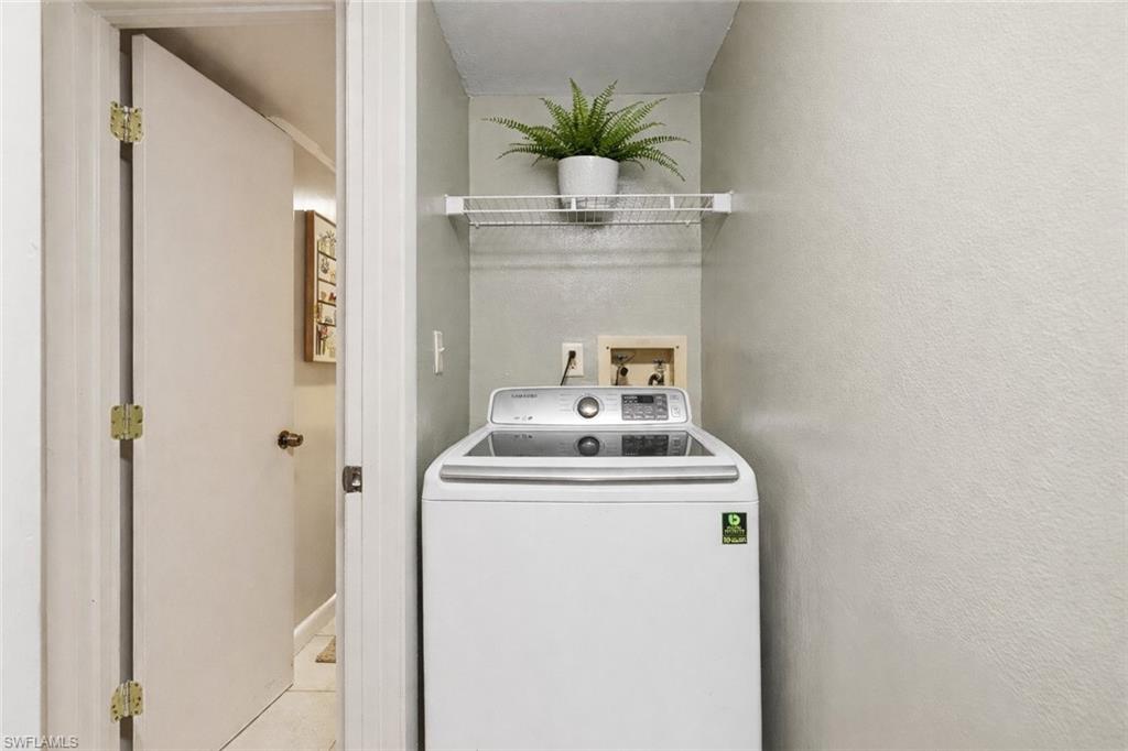 VILLAGE OF CEDARBEND - Residential