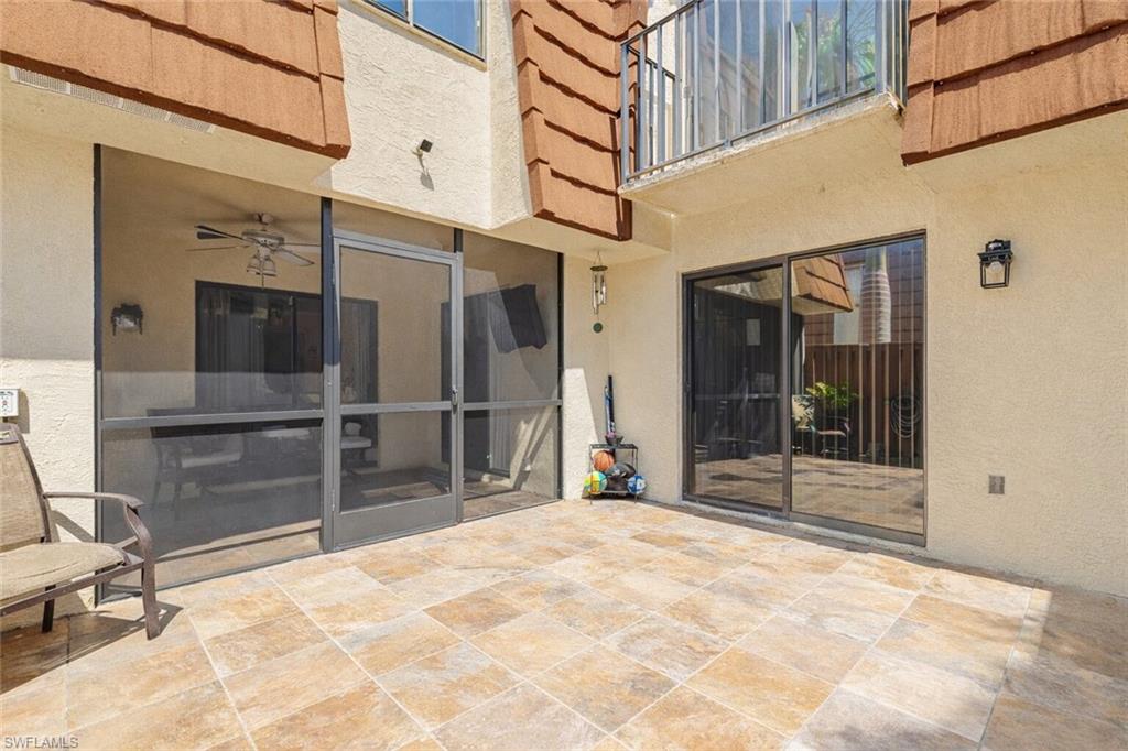 VILLAGE OF CEDARBEND - Residential