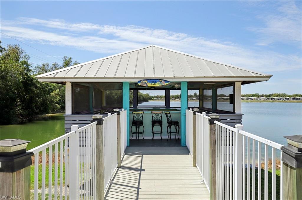 CRYSTAL LAKES - Residential