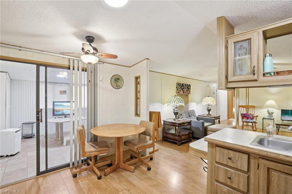 CRYSTAL LAKES - Residential