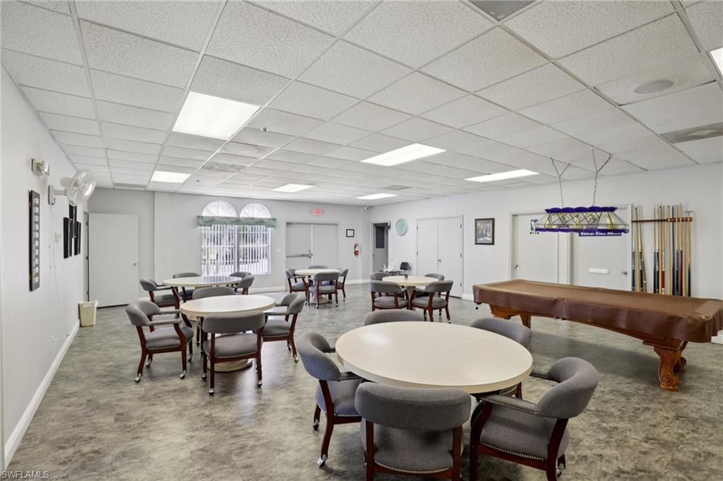 CRYSTAL LAKES - Residential