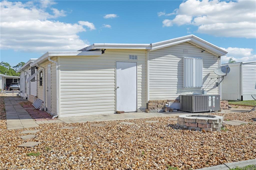 CRYSTAL LAKES - Residential