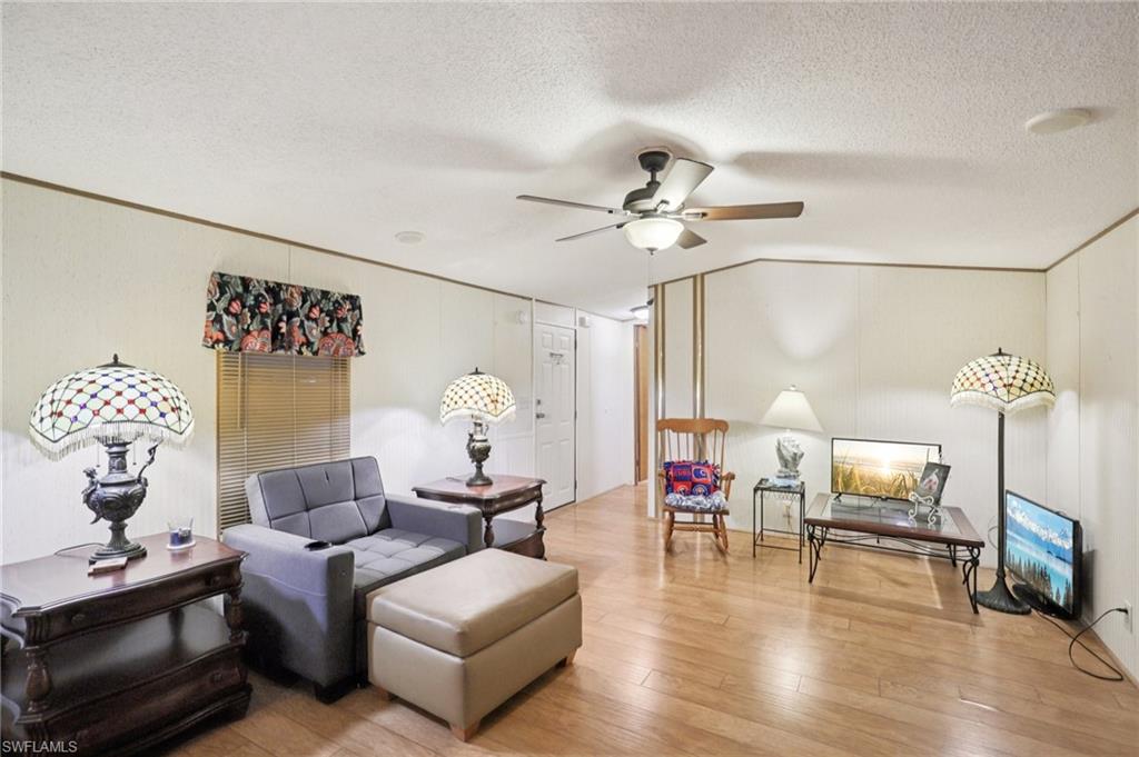 CRYSTAL LAKES - Residential