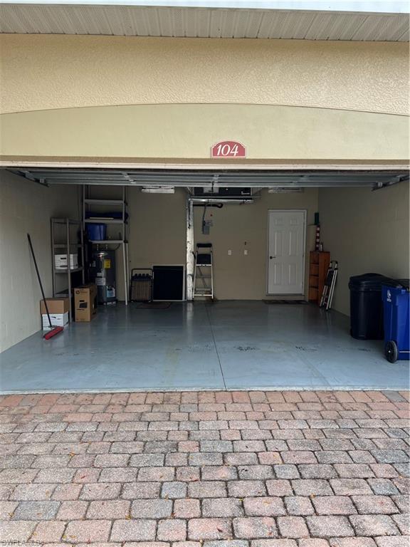 BELL TOWER PARK - Residential