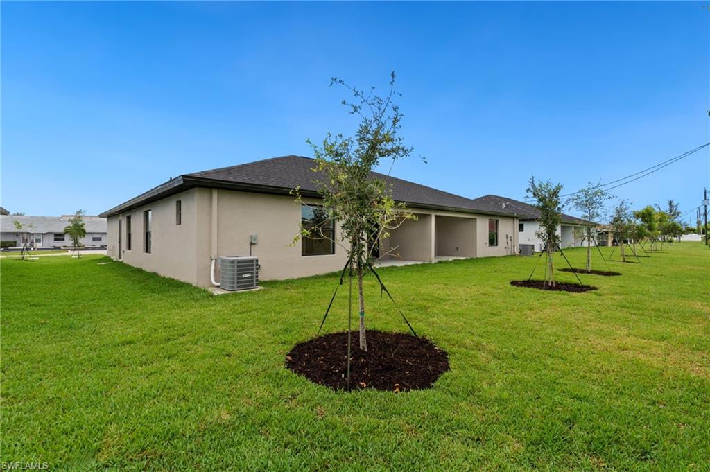 CAPE CORAL - Residential