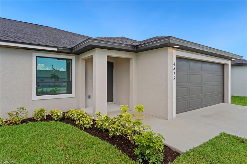 CAPE CORAL - Residential