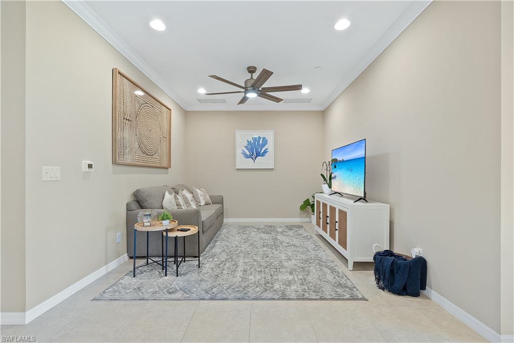 ESPLANADE - Residential