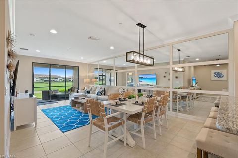 9386 Pocida CT 103 NAPLES FL 34119