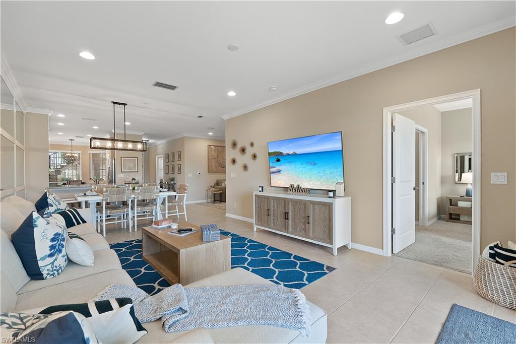 ESPLANADE - Residential