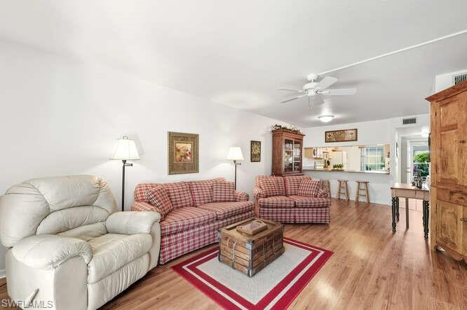 GREENWOOD VILLAGE AT KINGS LAKE - Residential