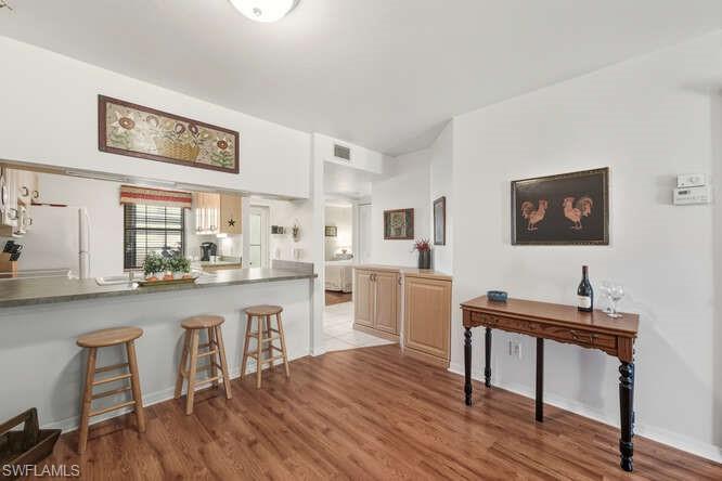 GREENWOOD VILLAGE AT KINGS LAKE - Residential