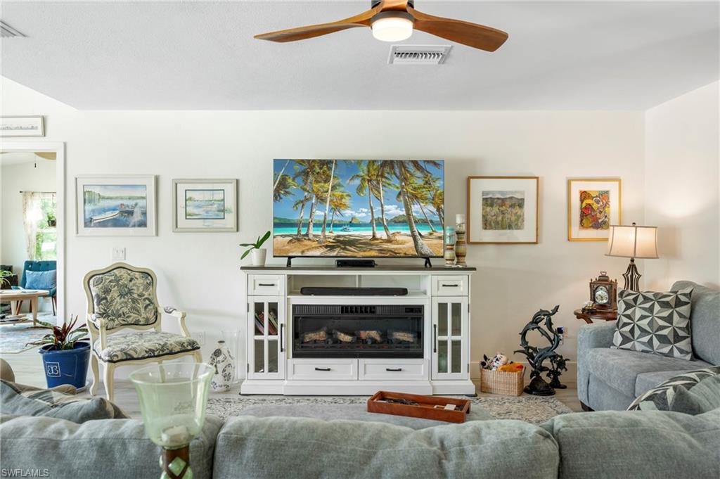 ROCK HARBOR - Residential