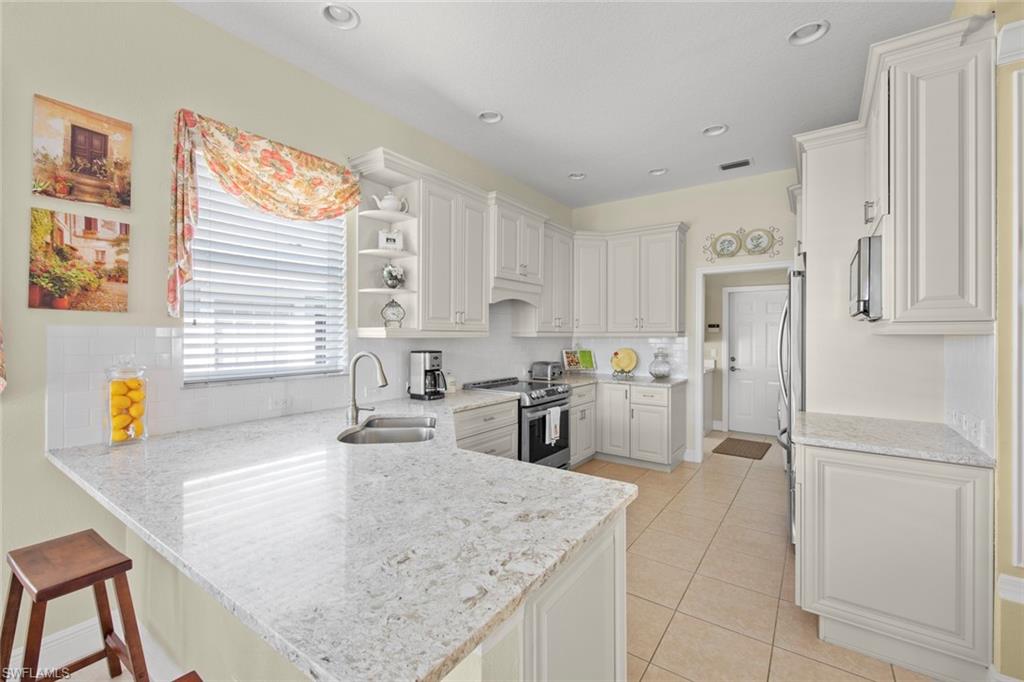 PALMBRIDGE VILLAGE - Residential