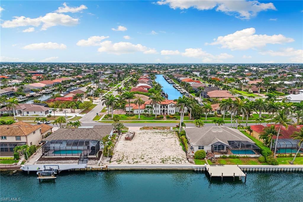 MARCO ISLAND - Residential