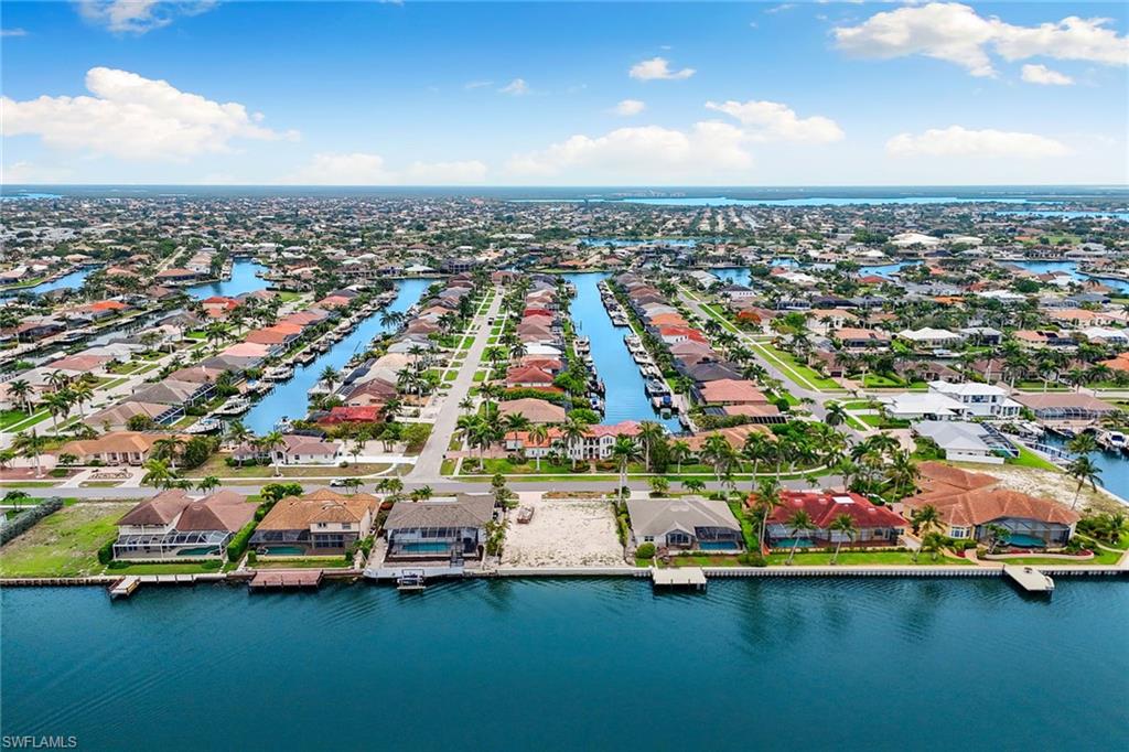 MARCO ISLAND - Residential