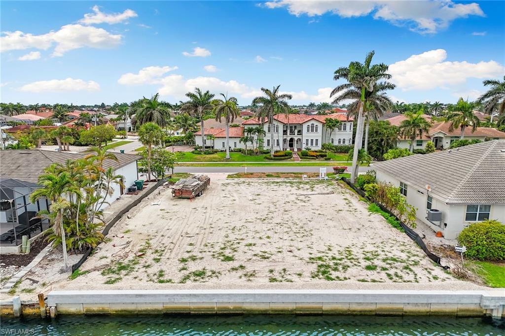 MARCO ISLAND - Residential