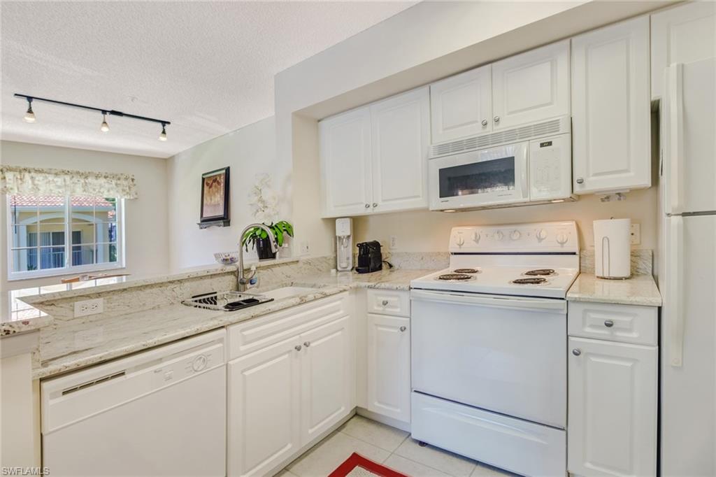 THE ENCLAVE AT NAPLES - Residential