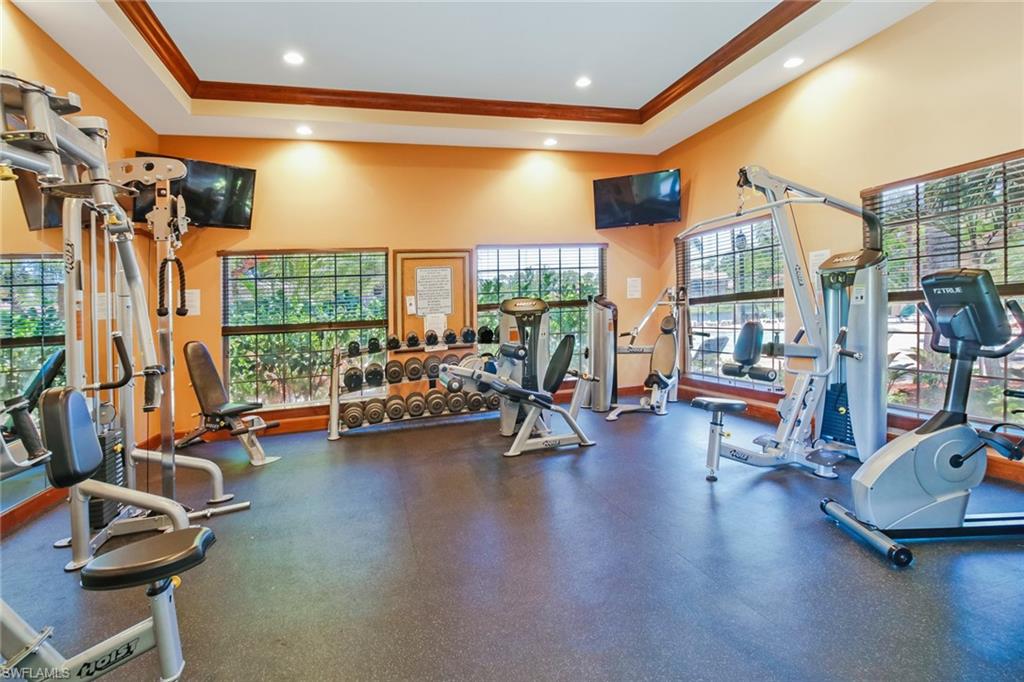 THE ENCLAVE AT NAPLES - Residential