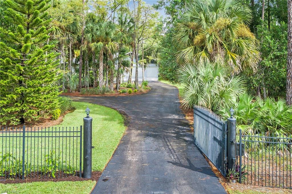 LOGAN WOODS - Residential