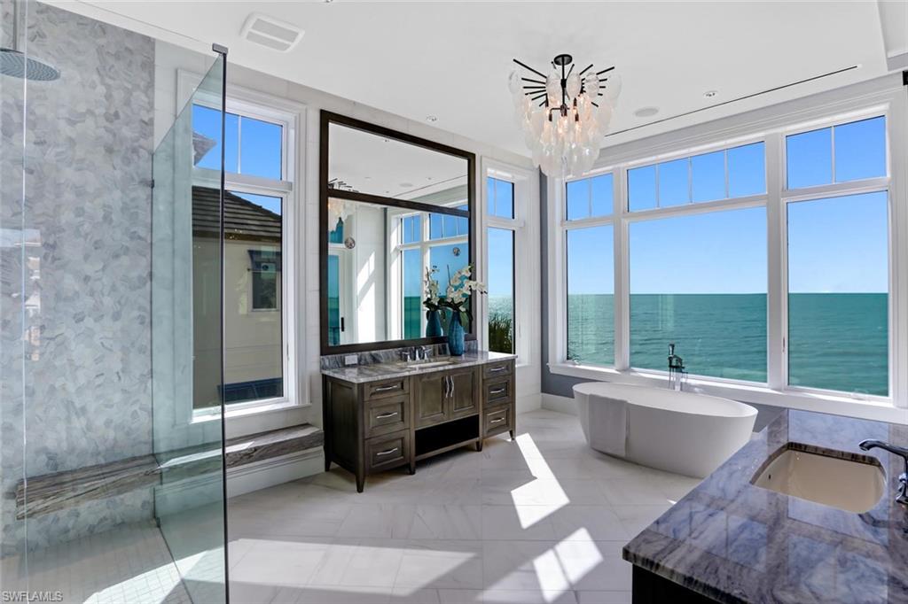 BAREFOOT BEACH - Residential