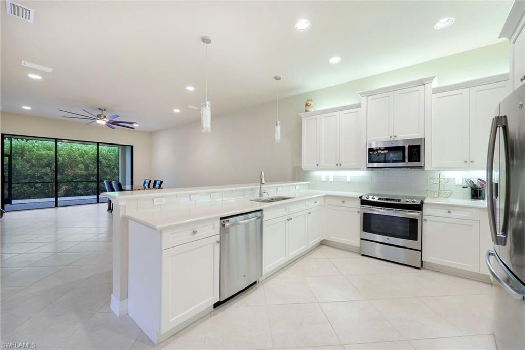 MARBELLA ISLES - Residential