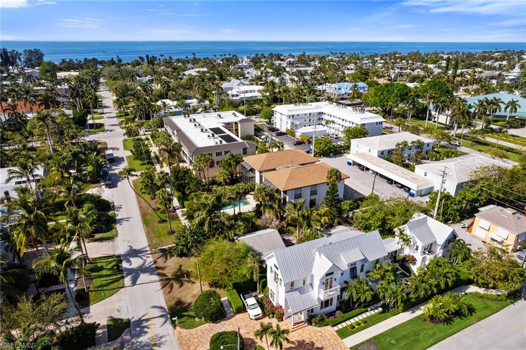 OLDE NAPLES - Residential