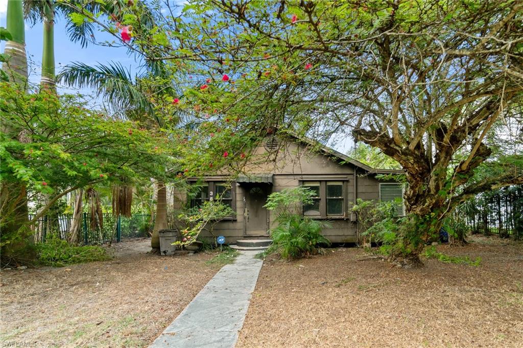 OLDE NAPLES - Residential