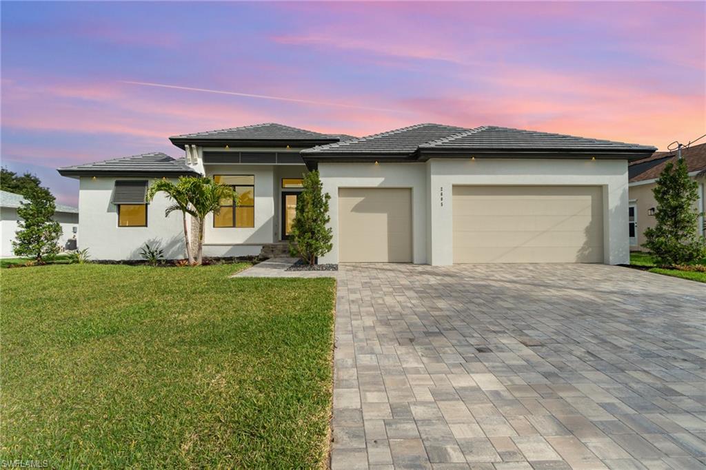 CAPE CORAL - Residential