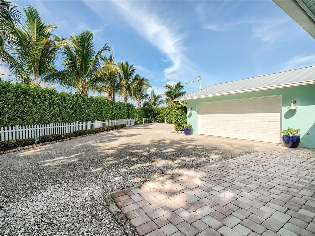 MCGREGOR ISLES - Residential