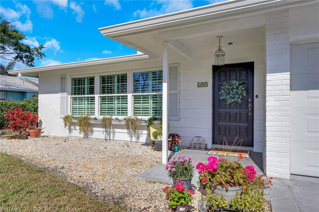 NAPLES PARK - Residential